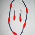 orecch-colla-pietra-ovale-rossa