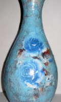 Vaso-con-rose-blu